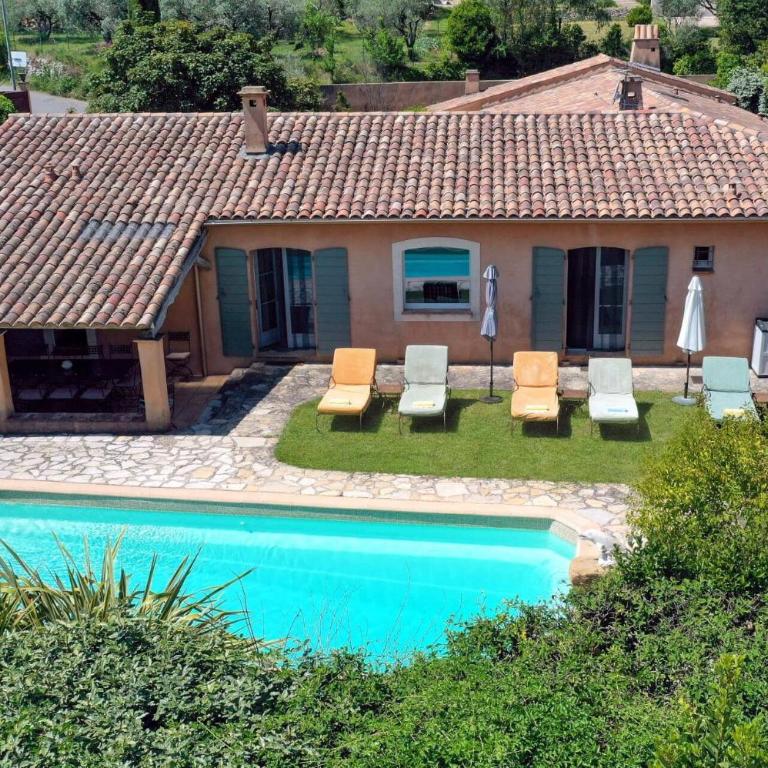 Villa Jas Fontaine by Villa Plus - Villa - 3