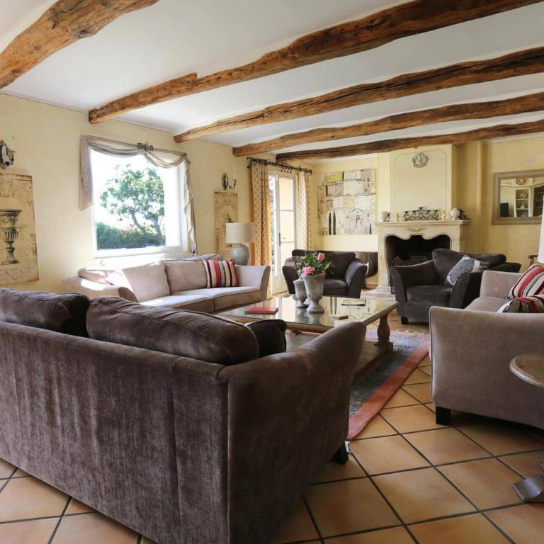Villa Jas Fontaine by Villa Plus - Villa - 20