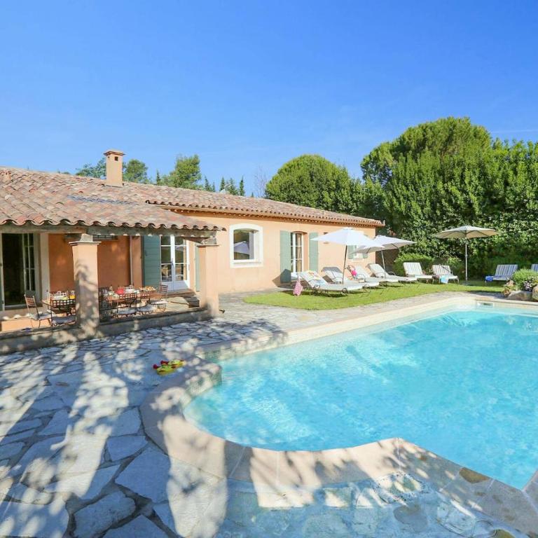 Villa Jas Fontaine by Villa Plus - Villa - 27
