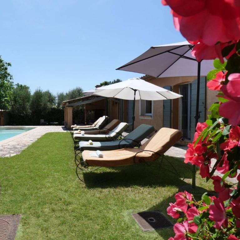 Villa Jas Fontaine by Villa Plus - Villa - 29