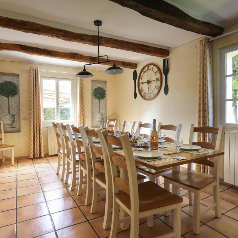 Villa Jas Fontaine by Villa Plus - Villa - 37