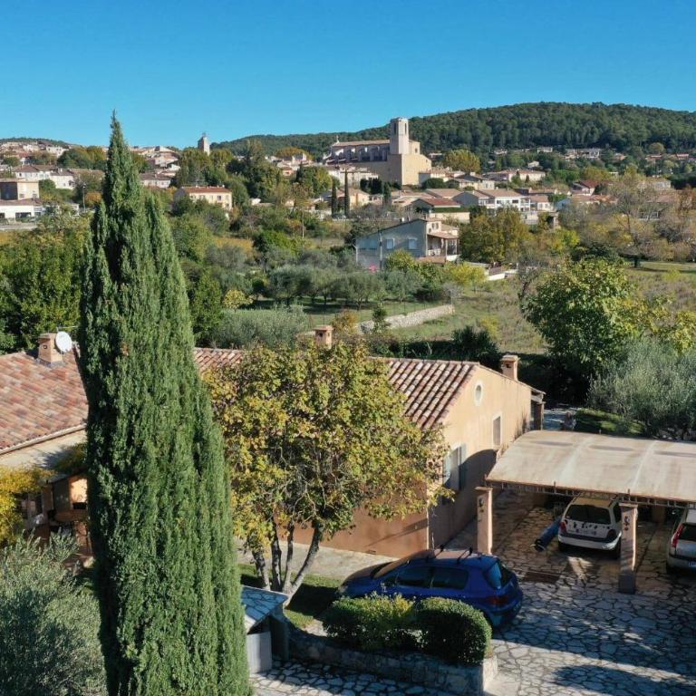 Villa Jas Fontaine by Villa Plus - Villa - 40