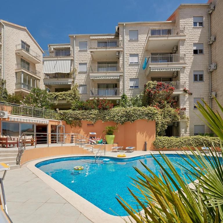 Summer Apartment with pool - Apartment - 3