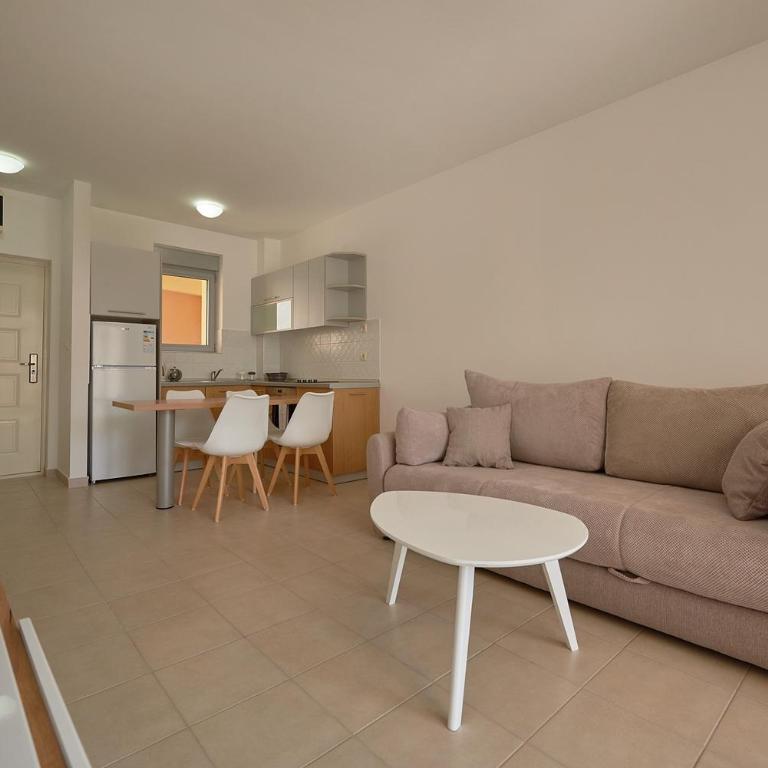Summer Apartment with pool - Apartment - 10