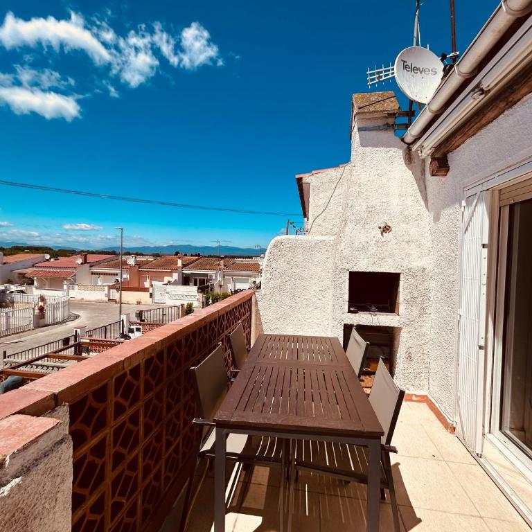 Empuriabrava, T2, terrasse, barbecue - Apartamento de 1 dormitorio - 9