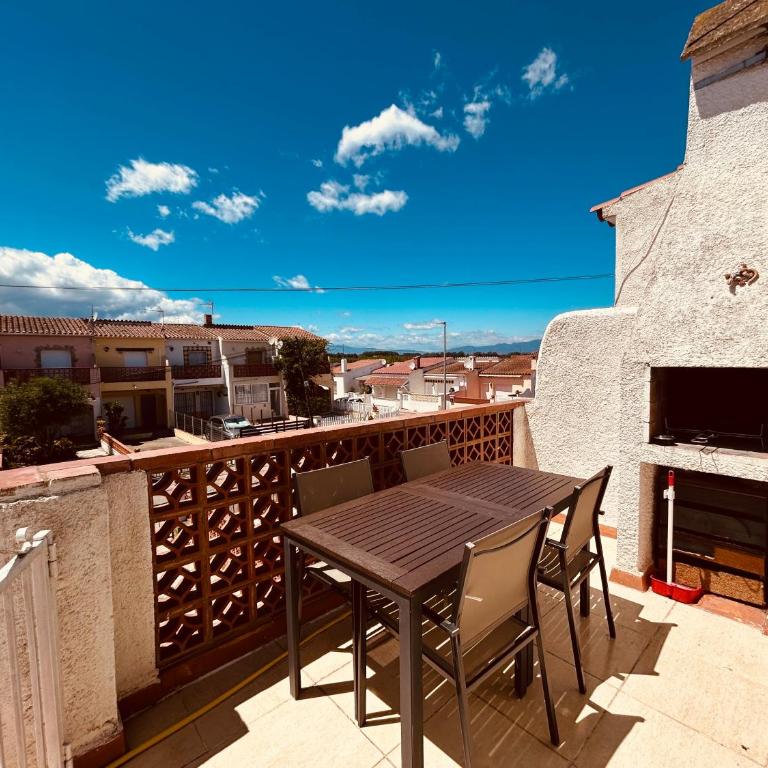 Empuriabrava, T2, terrasse, barbecue - Apartamento de 1 dormitorio - 7