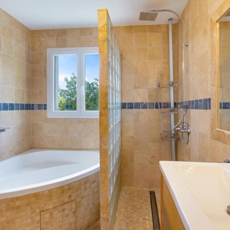 Villa Les Lavandieres by Villa Plus - Villa - 6