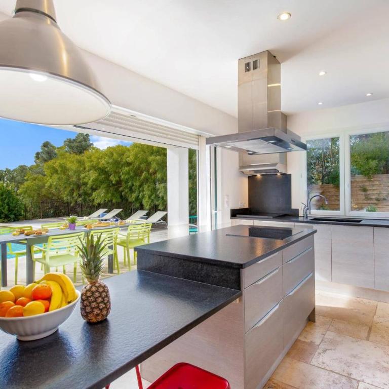 Villa Les Lavandieres by Villa Plus - Villa - 16