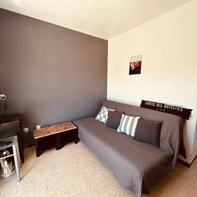 Empuriabrava, T2, terrasse, barbecue - Apartamento de 1 dormitorio - 3