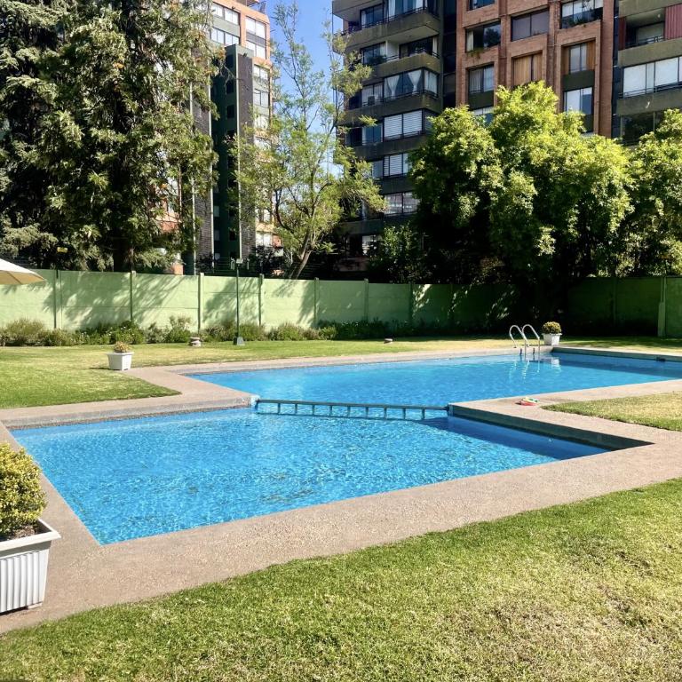 2 habitaciones I Estacionamiento I Las Condes I Piscina - Apartamento de 2 dormitorios - 5