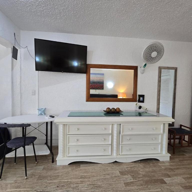 Frente al Mar y Terraza Privada - Apartamento de 1 dormitorio - 2
