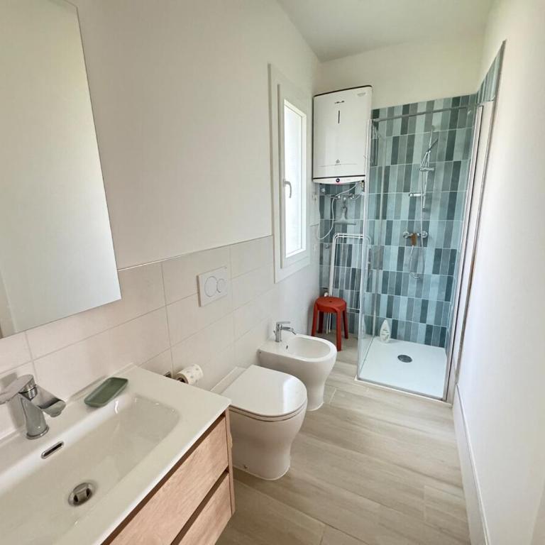 Giardino privato e tranquillo con parcheggio incluso - Appartamento con 2 Camere da Letto - 11