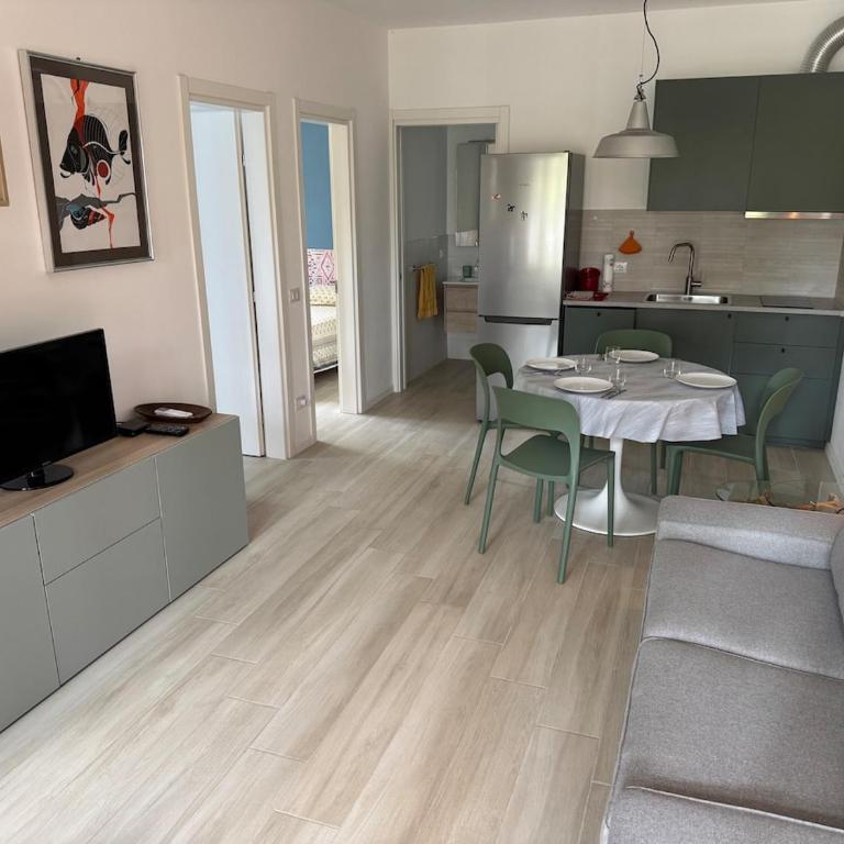 Giardino privato e tranquillo con parcheggio incluso - Appartamento con 2 Camere da Letto - 8