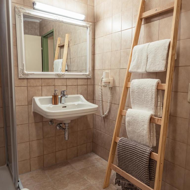 Seegasthof Gamsjaga - Budget Double Room - 2