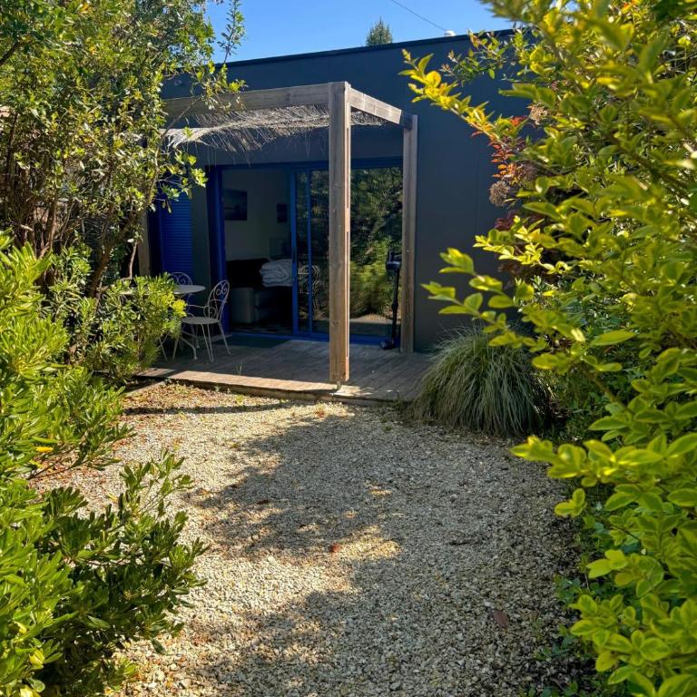 Studio entre bois et mer, chez Mathilde et Jérémy - Studio with Terrace - 1