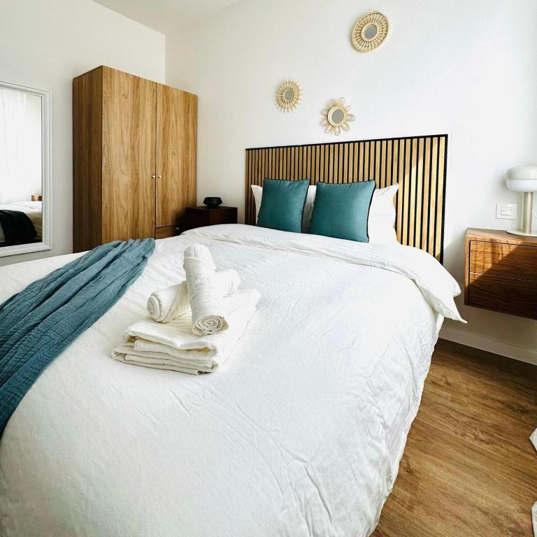 Retiro Residence Blue - Two-Bedroom Apartment - 11