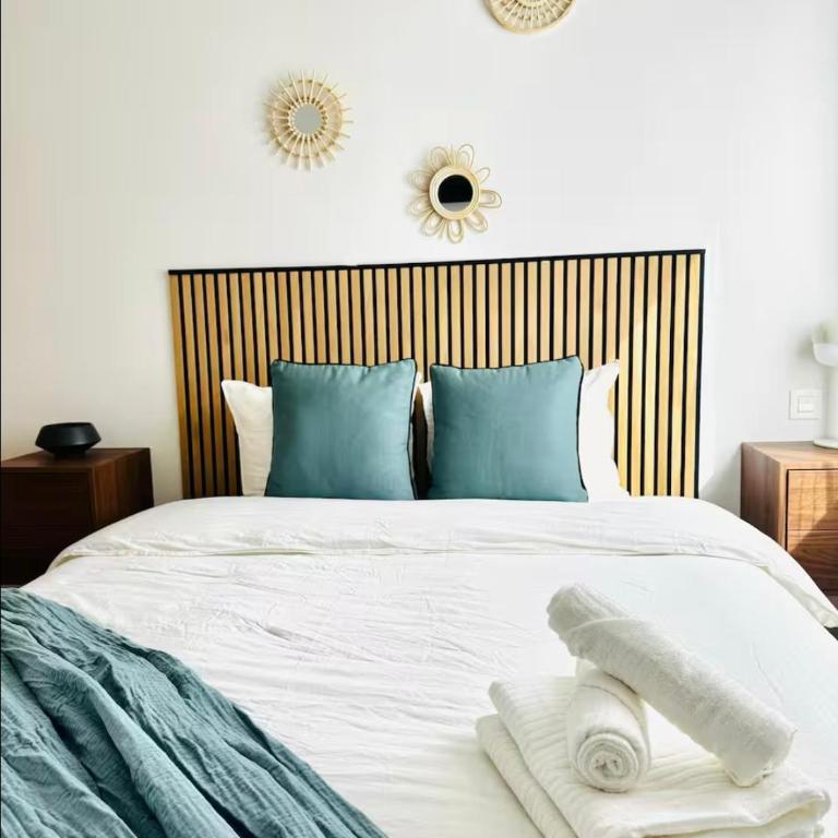 Retiro Residence Blue - Two-Bedroom Apartment - 12