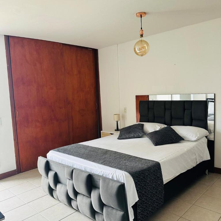apartamento 5 minuto parque del poblado caminando - Apartamento de 1 dormitorio - 18