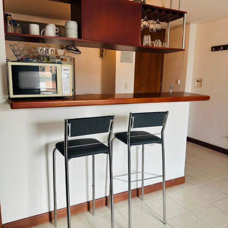 apartamento 5 minuto parque del poblado caminando - Apartamento de 1 dormitorio - 19
