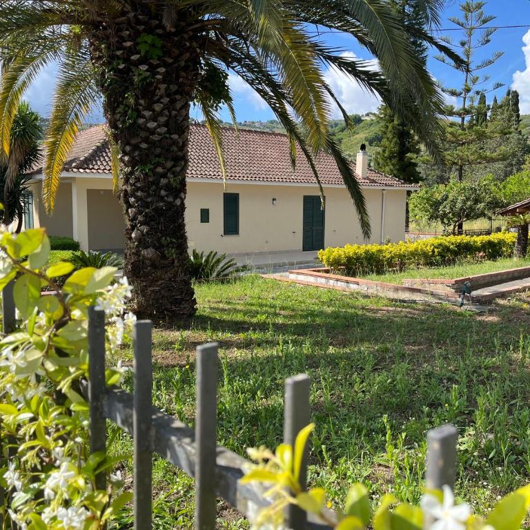 Villa Claudia - casa vacanze - Four-Bedroom House - 5