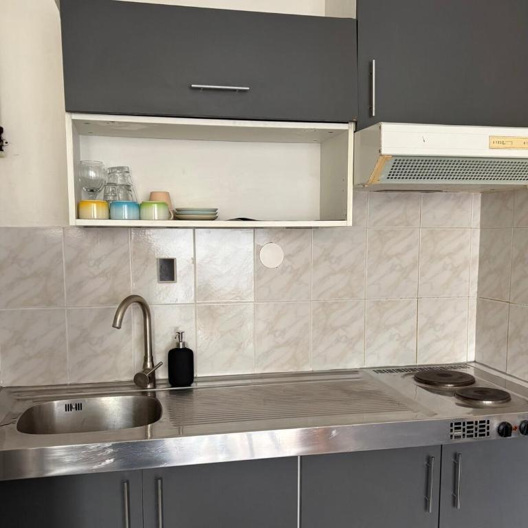 Cozy Studio Ideally Located - Appartement 1 Chambre - 4
