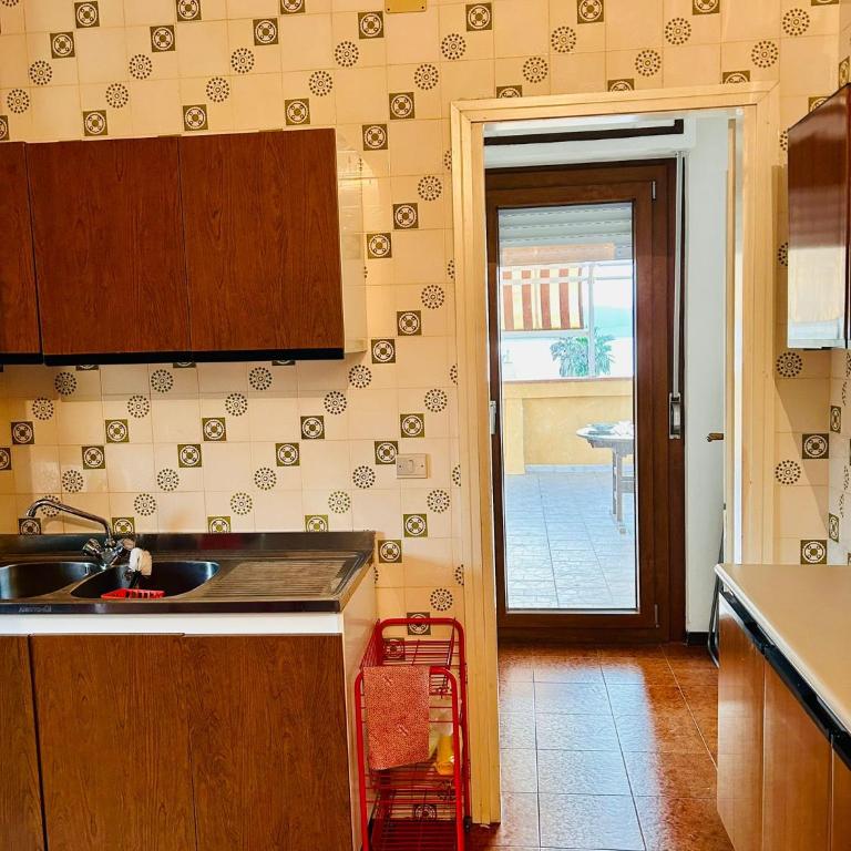 Attico - Three-Bedroom Apartment with Sea View - 4