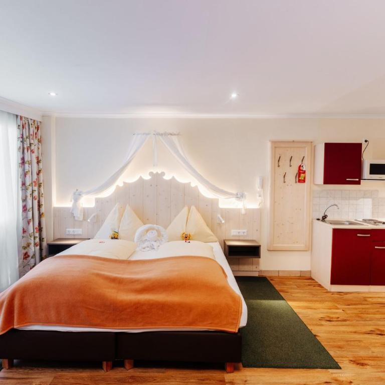 Smileys Kinderhotel - Studio mit Balkon - 1