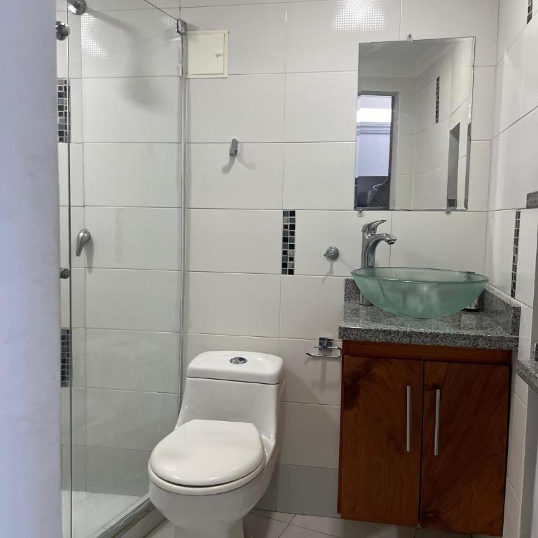 Lovely I bedroom with pool and views - One-Bedroom Apartment - 12