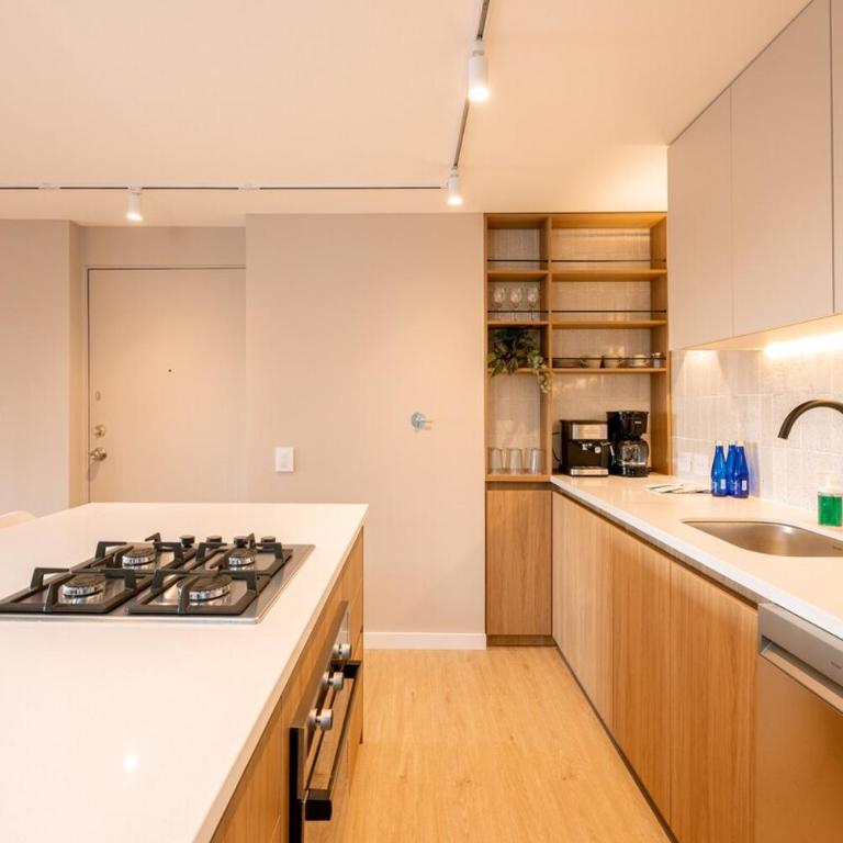 Magnífico apartamento de 2 habitaciones con AC y vistas en Provenza - Two-Bedroom Apartment with View - 8