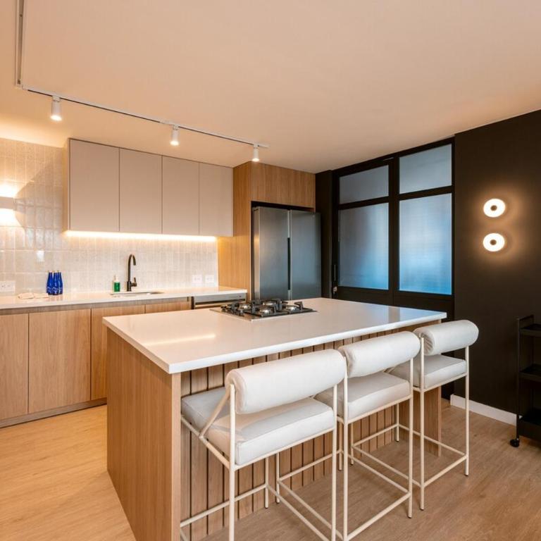 Magnífico apartamento de 2 habitaciones con AC y vistas en Provenza - Two-Bedroom Apartment with View - 4