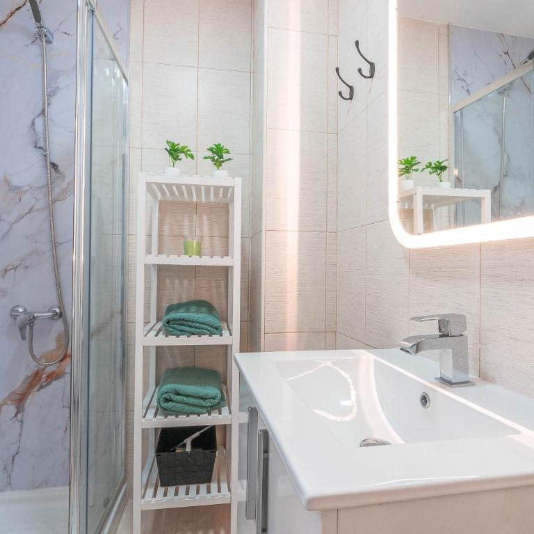 Estudio primera línea Playa Canteras - Apartamento de 1 dormitorio - 7
