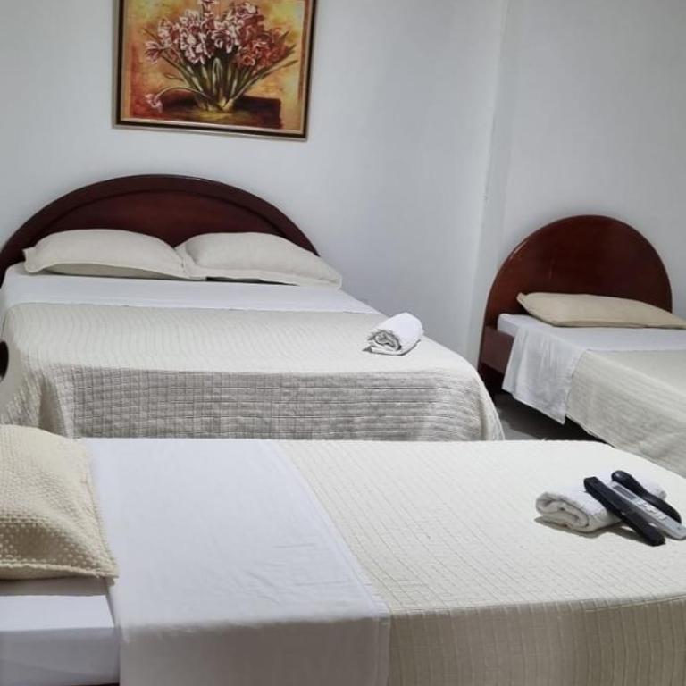 Hotel Makai SAS - Quadruple Room with Private Bathroom - 3