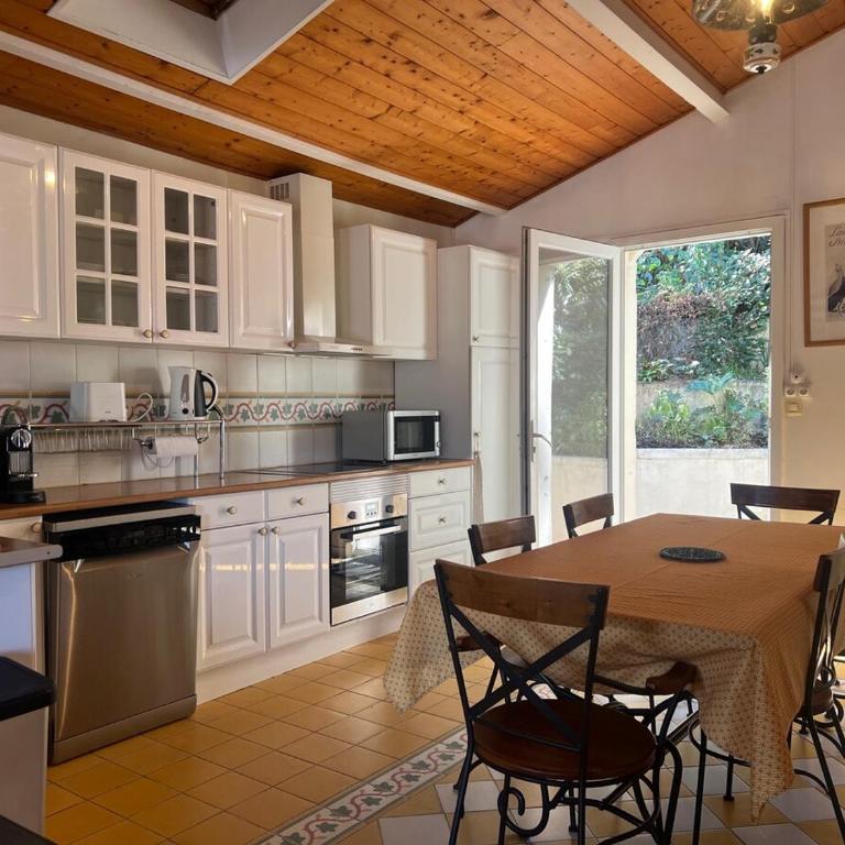 Maison volets bleus - jusqu'à 9 personnes - 3 chambres - Arcachon Centre - Ferienhaus mit 3 Schlafzimmern - 26