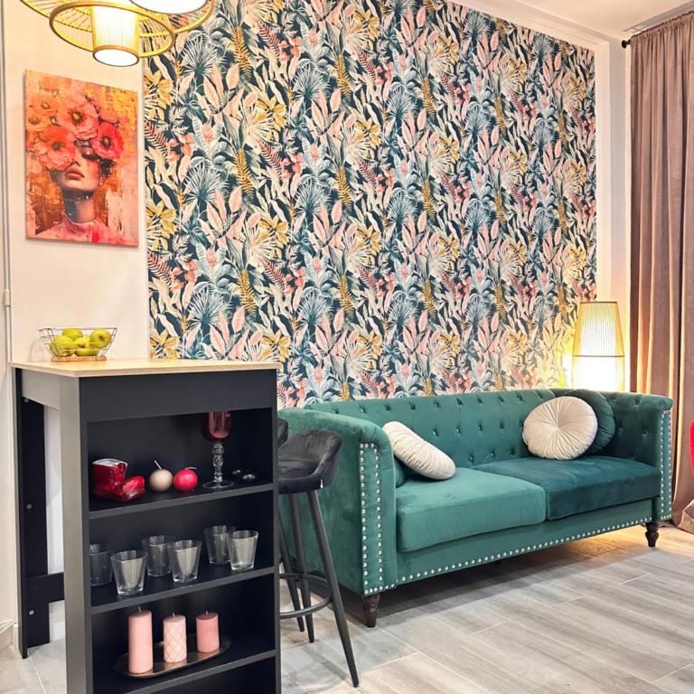ART DECO BOUTIQUE Julia - Two-Bedroom Deluxe Apartment - 2
