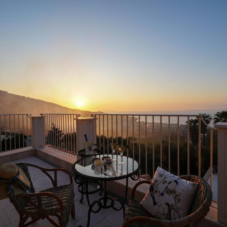 Modern & Private Villa in Unique Location, Pool and Sunset Terrace - Villa con Piscina Privata - 81
