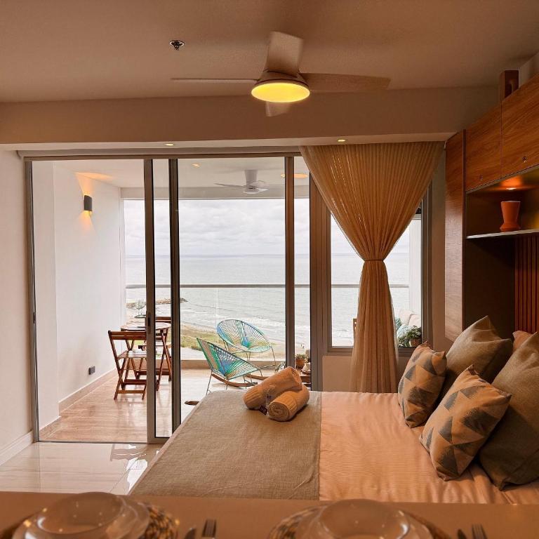 Cartagena Beach Resort 1405 - Deluxe Suite - 10