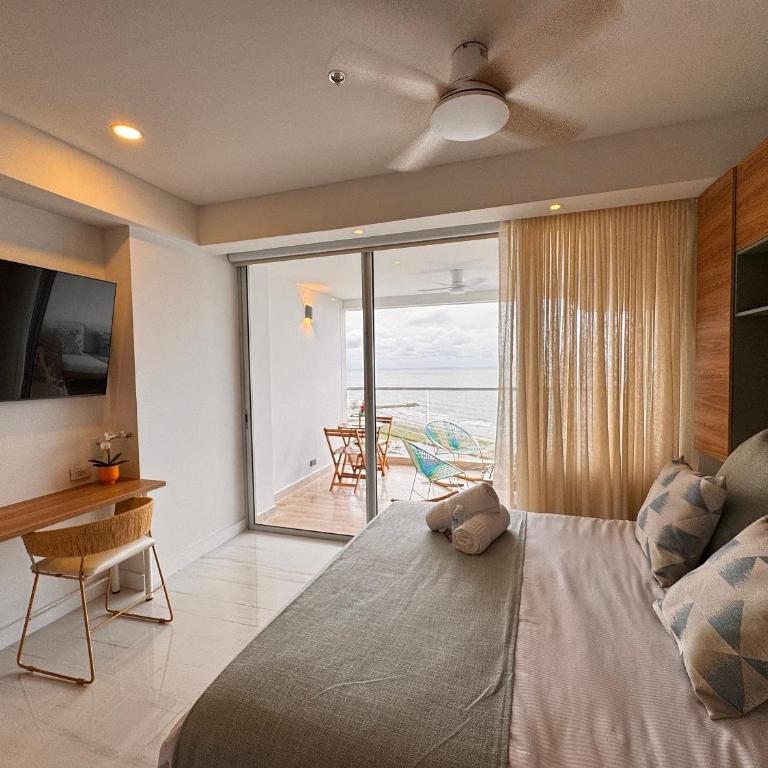 Cartagena Beach Resort 1405 - Deluxe Suite - 14