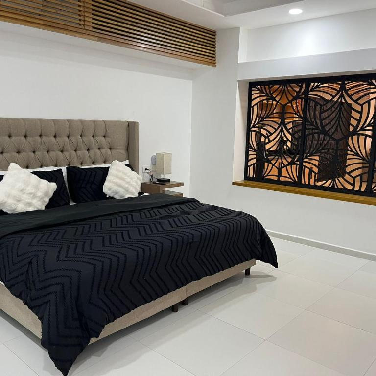 Black & White Lock Off Room - Two-Bedroom Apartment - 3