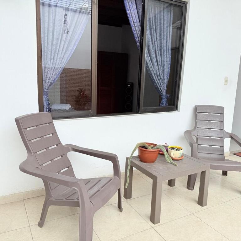 Casa con aires y agua caliente por mall Chipichape Cali - Casa de 5 dormitorios - 15