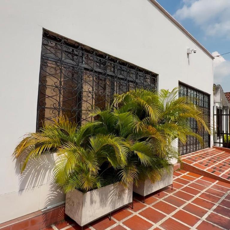 Casa con aires y agua caliente por mall Chipichape Cali - Casa de 5 dormitorios - 42