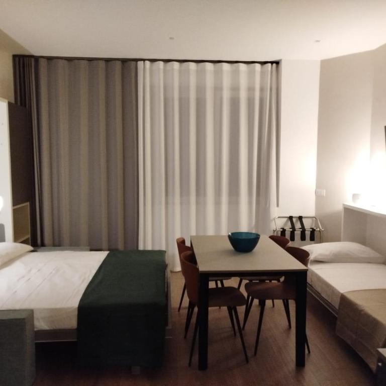 ATMOSFERE SUL VIALE - holiday home in Bari - Appartamento con 1 Camera da Letto - 7