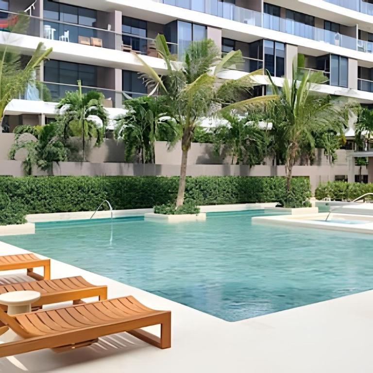 “Luxury Top Floor with Direct Beach Access” - One-Bedroom Apartment with Balcony - 30
