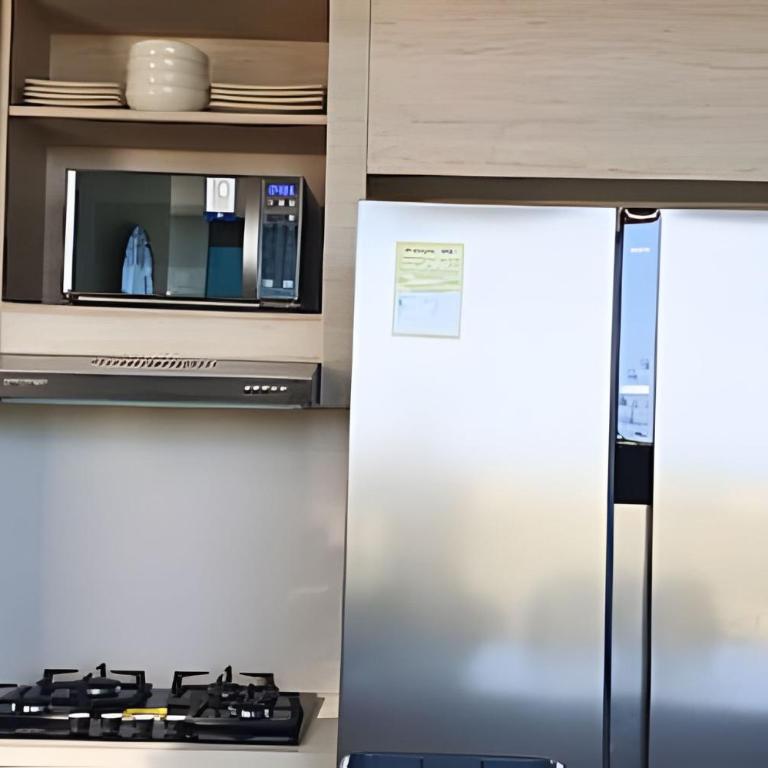 “Luxury Top Floor with Direct Beach Access” - One-Bedroom Apartment with Balcony - 52