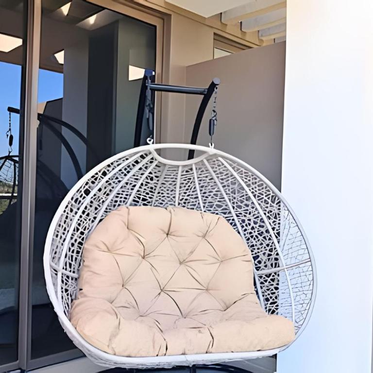 “Luxury Top Floor with Direct Beach Access” - One-Bedroom Apartment with Balcony - 67