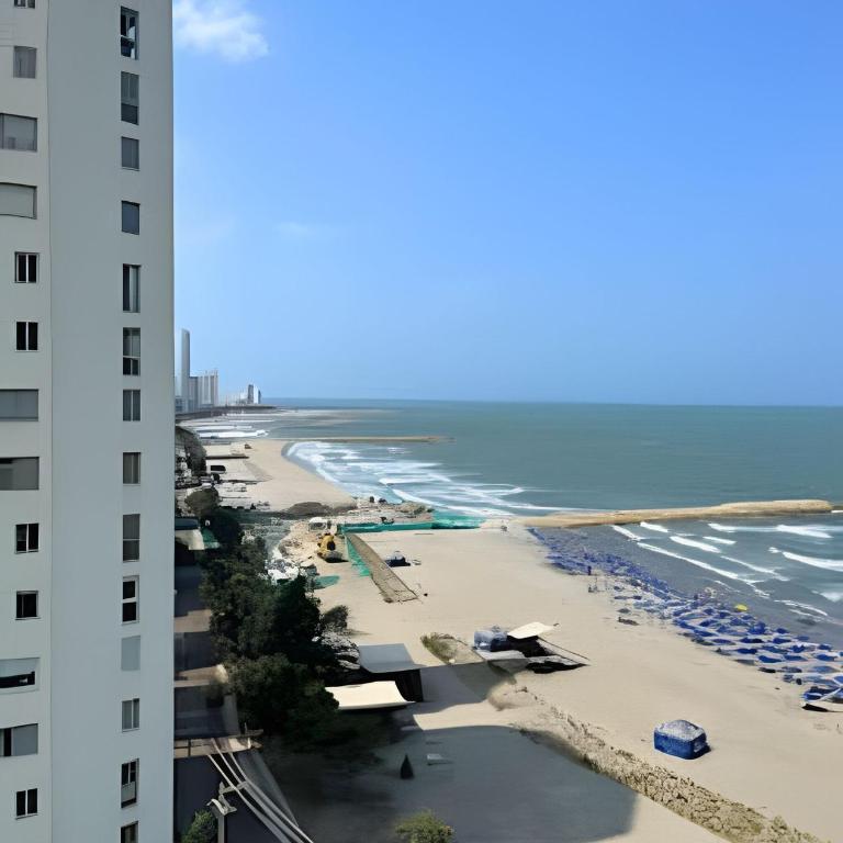 Coastal Charm with Mesmerizing Seaside Views - Apartment - 12