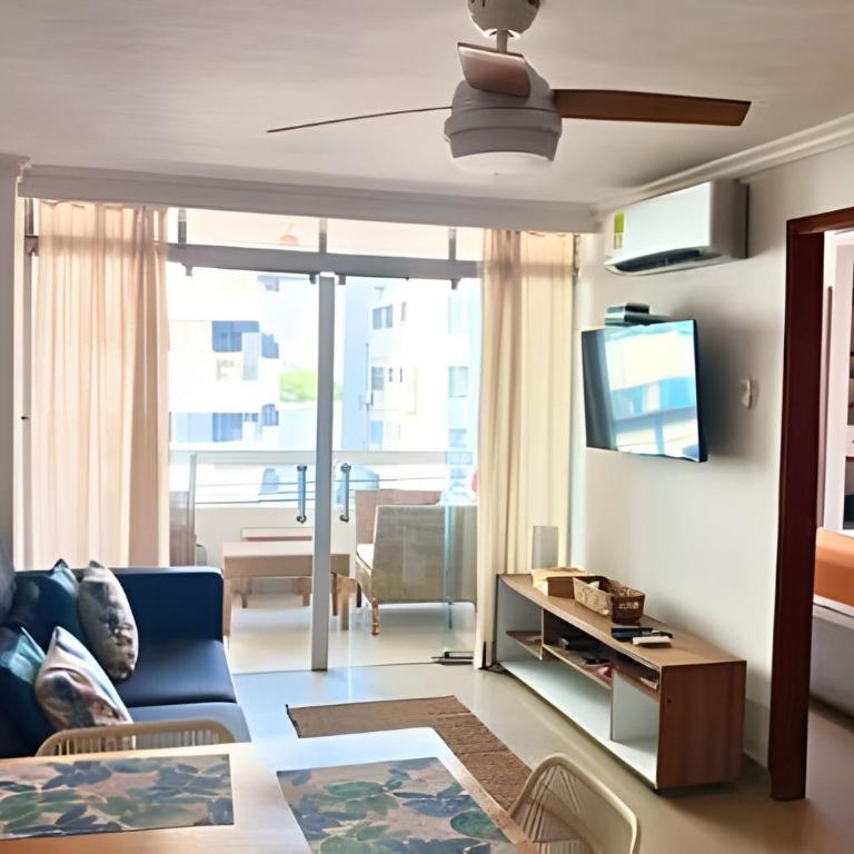 Charming Apt, Meters from Beach, Ideal Area - One-Bedroom Apartment - Sea Side - 1