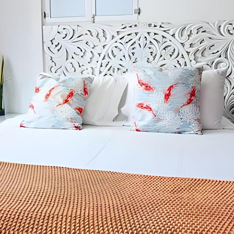 Charming Apt, Meters from Beach, Ideal Area - One-Bedroom Apartment - Sea Side - 10