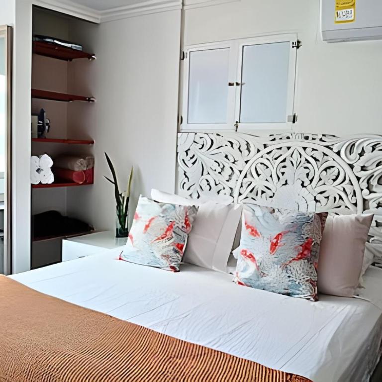 Charming Apt, Meters from Beach, Ideal Area - One-Bedroom Apartment - Sea Side - 18
