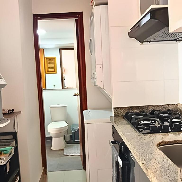Charming Apt, Meters from Beach, Ideal Area - One-Bedroom Apartment - Sea Side - 35