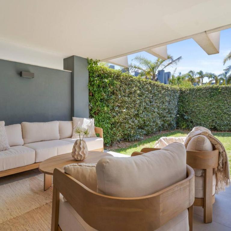 Oasis 325 Hideaway Luxe Garden Apartment - Apartamento - 21